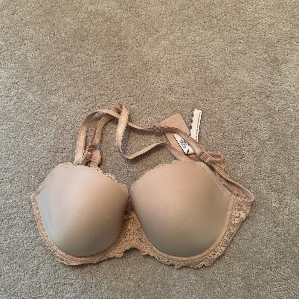 Victoria's Secret nude bra Size 34DD